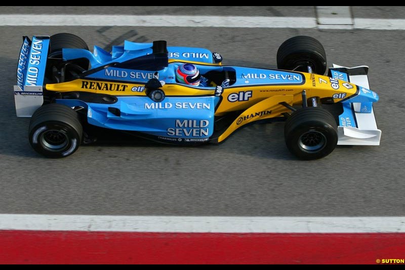 Jarno Trulli, Renault, during testing at the Circuit de Catalunya. Barcelona, Spain. February 3rd, 2003.