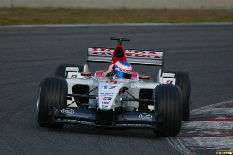 Jenson Button, BAR, during testing at the Circuit de Catalunya. Barcelona, Spain. February 1st-5th, 2003.