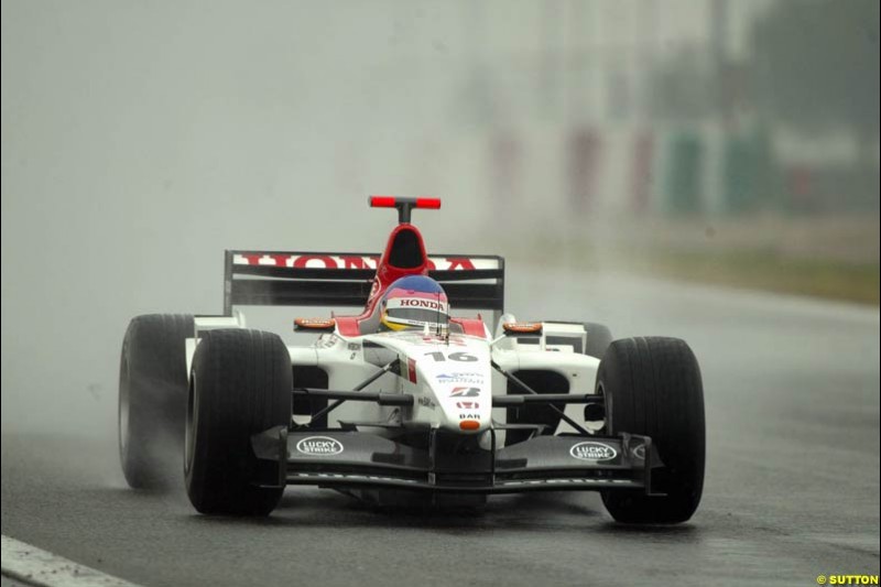 Jacques Villeneuve, BAR, during testing at the Barcelona circuit, Spain. 19th February, 2003.