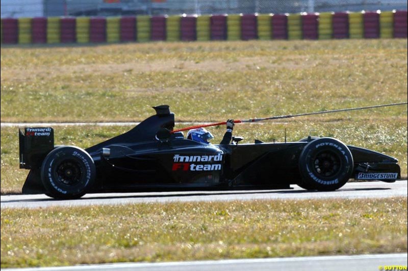 Jos Verstappen breaks down whilst performing the first test for the Minardi PS03. Formula One Testing, Minardi debut the Minardi Cosworth PS03, Fiorano, Maranello, Italy.