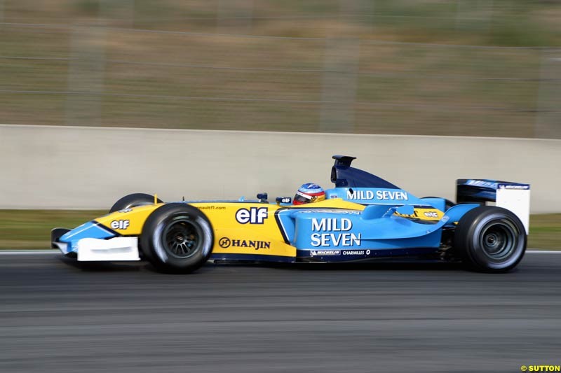 Fernando Alonso, Renault, during testing at the Barcelona circuit in Spain. 17th February, 2003.