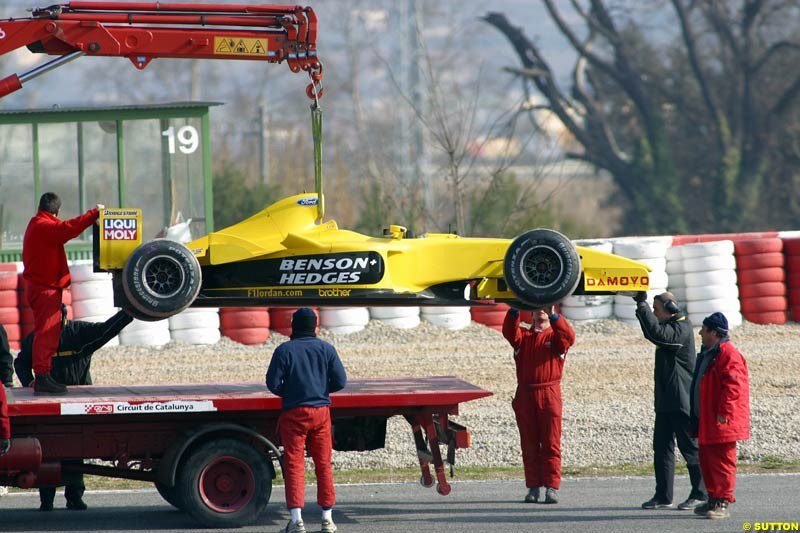 Ralph Firman's Jordan breaks down during testing at the Barcelona circuit in Spain. 17th February, 2003.