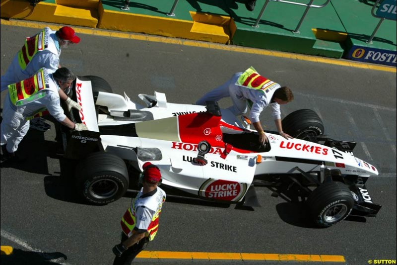 Jenson Button's BAR pushed to Parc Ferme after Saturday's qualifying for the Australian GP. Melbourne, March 8th, 2003.