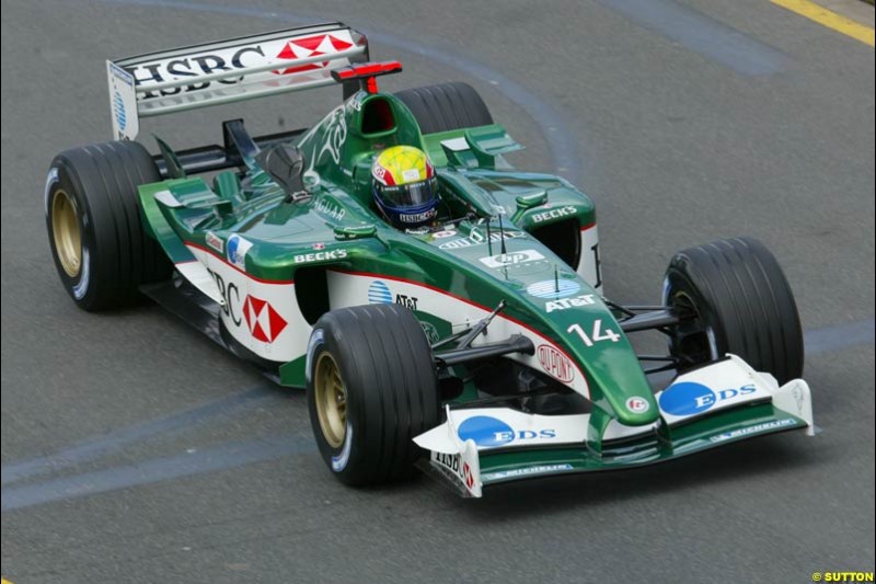 Mark Webber, Jaguar, during Saturday's qualifying for the Australian GP. Melbourne, March 8th, 2003.