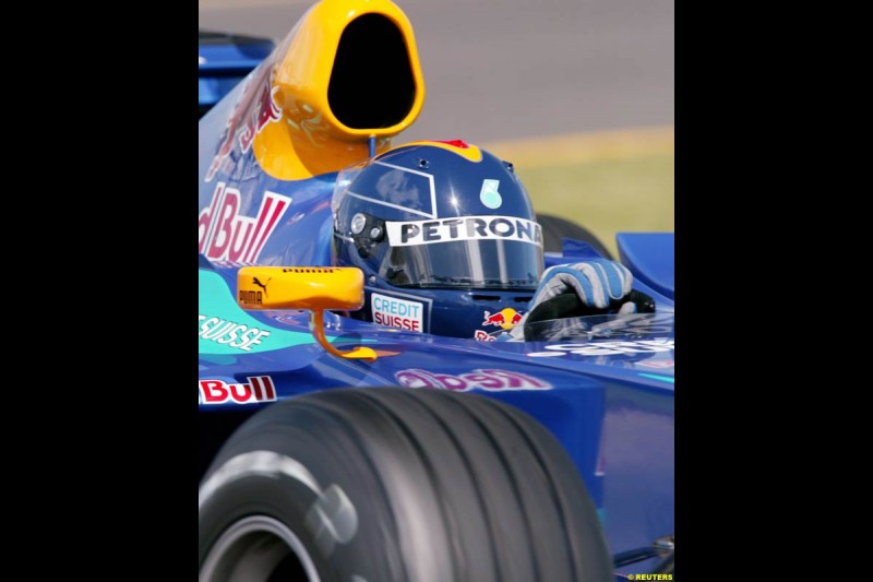 Heinz Harald Frentzen, Sauber, during Saturday qualifying for the Australian GP. Melbourne, March 8th 2003.