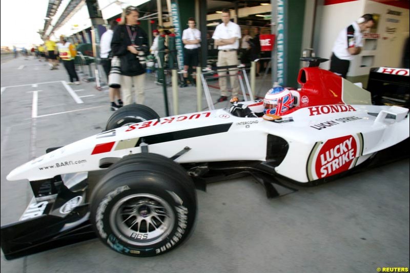Jenson Button, BAR, during Saturday's free practice for the Australian GP. Melbourne, March 8th 2003.
