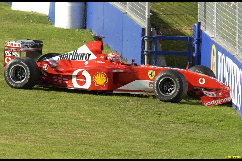 Michael Schumacher, Ferrari, crashes during Saturday practice for the Australian GP. Melbourne, March 8th 2003.