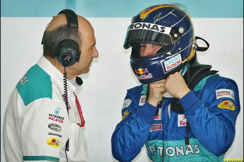 Peter Sauber and Heinz Harald Frentzen during Friday qualifying for the Malaysian GP. Sepang, March 21st 2003.