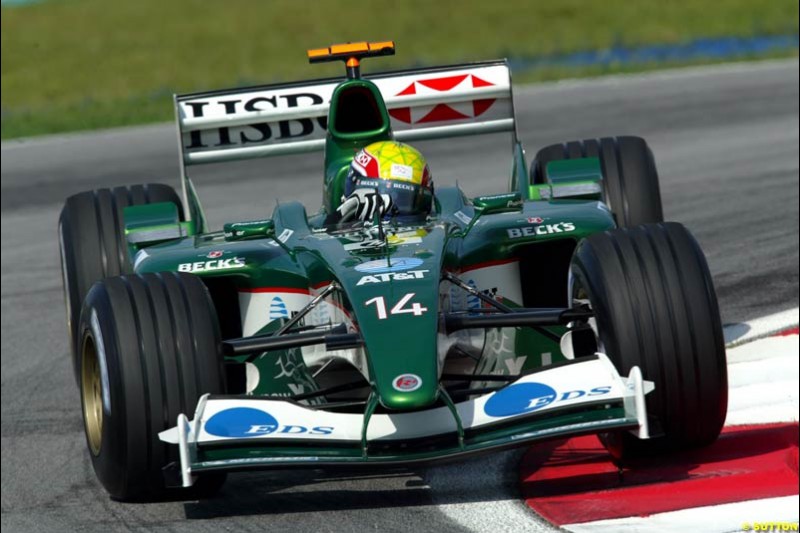 Mark Webber, Jaguar. Friday qualifying for the Malaysian GP. Sepang International Circuit, March 21st 2003.