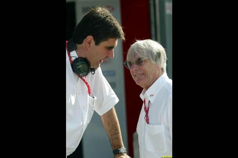 Jaguar managing director David Pitchford with Bernie Ecclestone during Friday morning testing at Sepang International Circuit. Malaysian GP, March 21st 2003.