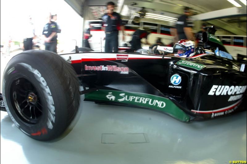 Minardi during Friday morning testing at Sepang International Circuit. Malaysian GP, March 21st 2003.