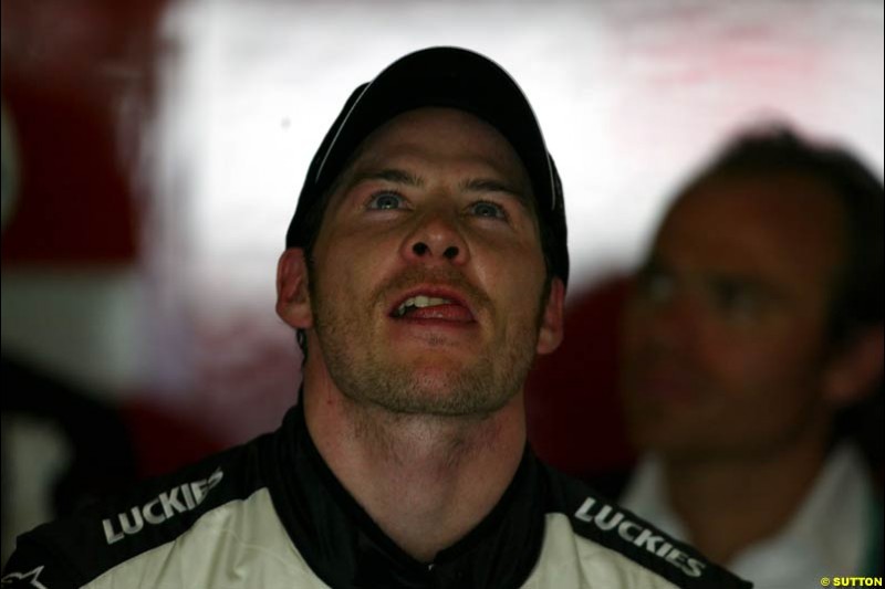 Jacques Villeneuve, BAR, during Saturday qualifying for the Malaysian GP. Sepang, March 22nd 2003.