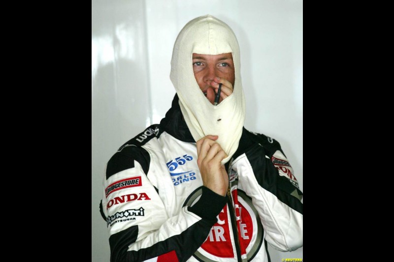 Jenson Button, BAR, during Saturday qualifying for the Malaysian GP. Sepang, March 22nd 2003.