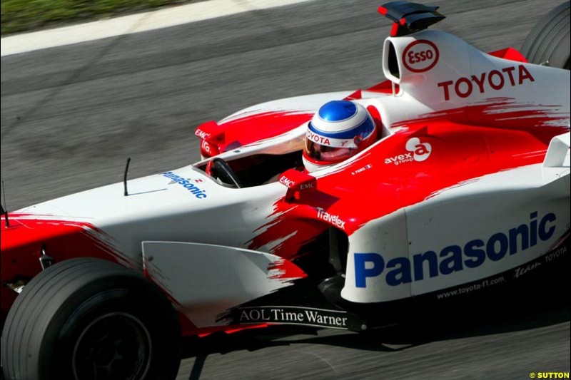 Olivier Panis, Toyota, during Saturday qualifying for the Malaysian GP. Sepang, March 22nd 2003.