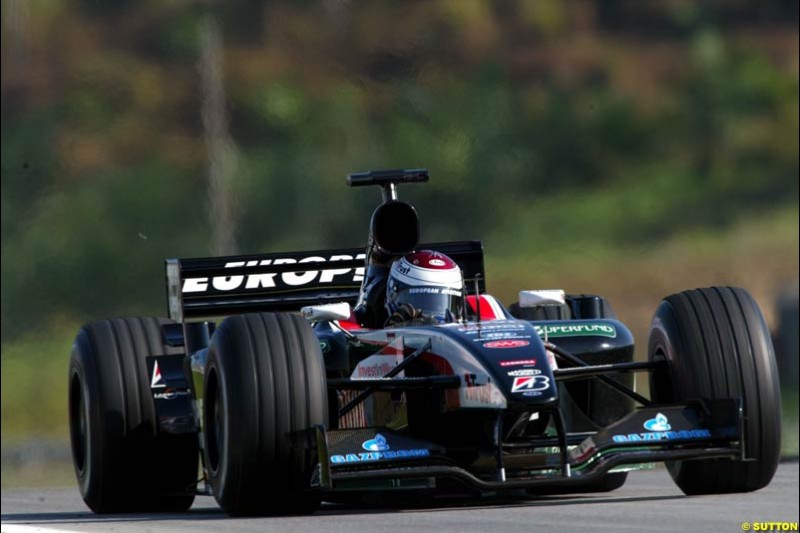 Jos Verstappen, Minardi, during Saturday practice for the Malaysian GP. Sepang, March 22nd 2003.