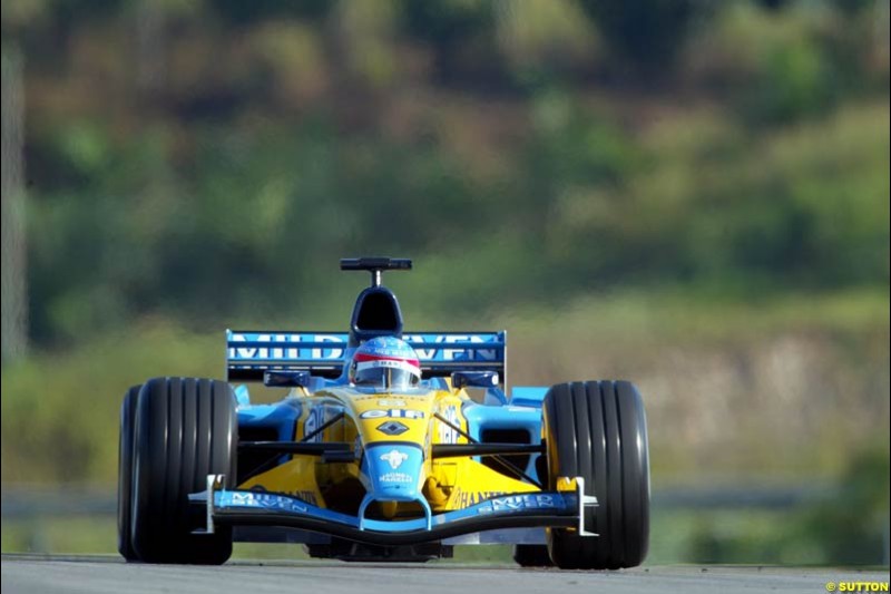 Fernando Alonso, Renault, during Saturday practice for the Malaysian GP. Sepang, March 22nd 2003.