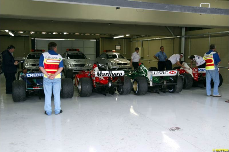 Friday at Interlagos. Brazilian Grand Prix. Sao Paulo, April 4th 2003.