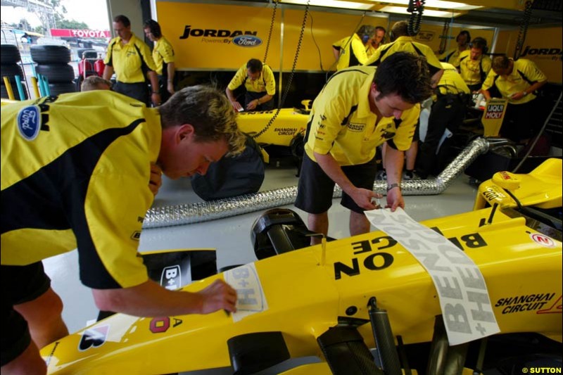 Friday practice for the Brazilian Grand Prix. Interlagos, Sao Paulo. April 4th 2003.