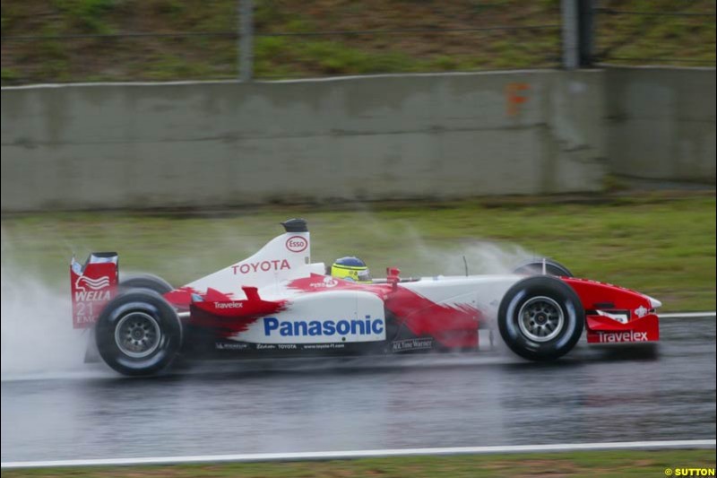 Cristiano Da Matta, Toyota, during the Brazilian Grand Prix. Interlagos, Sao Paulo, April 6th 2003.