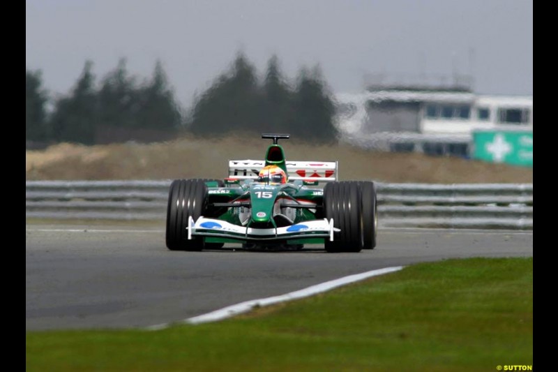 Jaguar driver Antonio Pizzonia tests at the Silverstone circuit in England. 10 April, 2003.