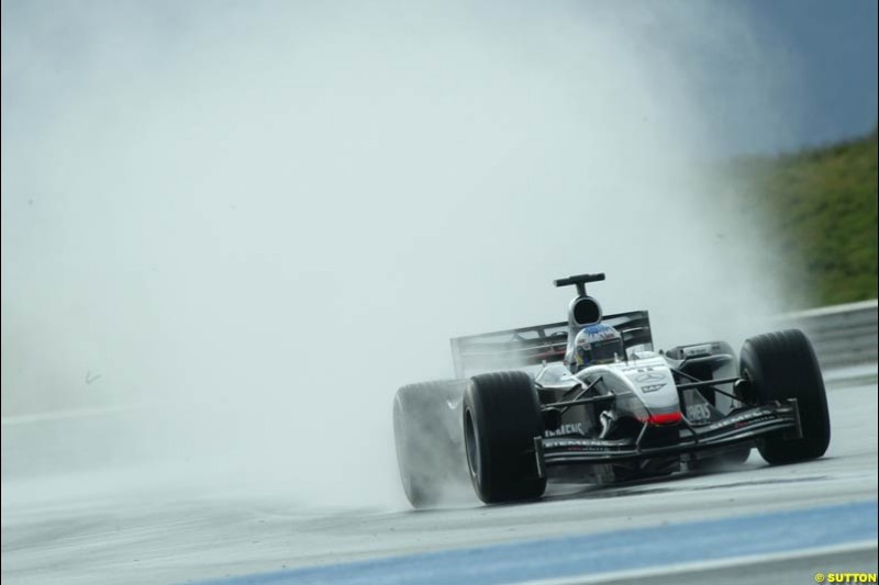 Alex Wurz, McLaren, during testing the the Paul Ricard circuit. 9 April, 2003.