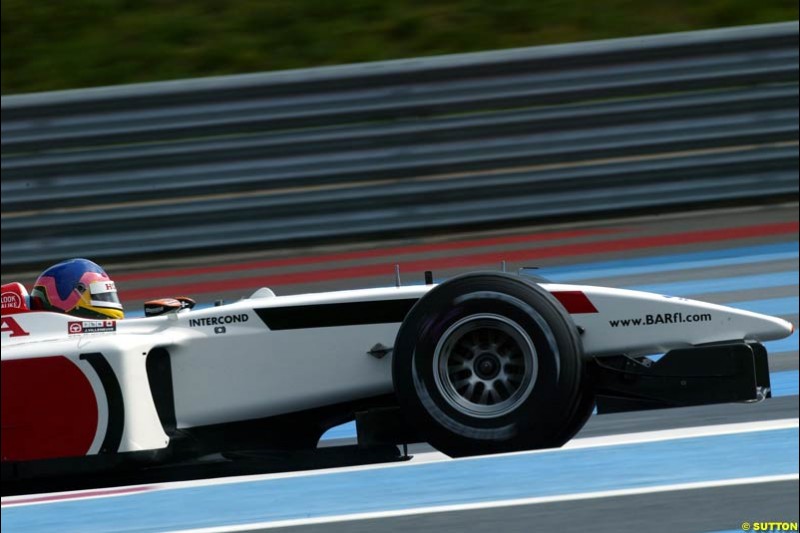 Jacques Villeneuve, BAR, during testing the the Paul Ricard circuit. 10 April, 2003.