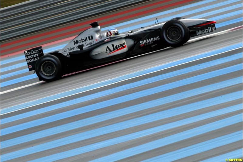 Alex Wurz, McLaren, during testing the the Paul Ricard circuit. 8 April, 2003.