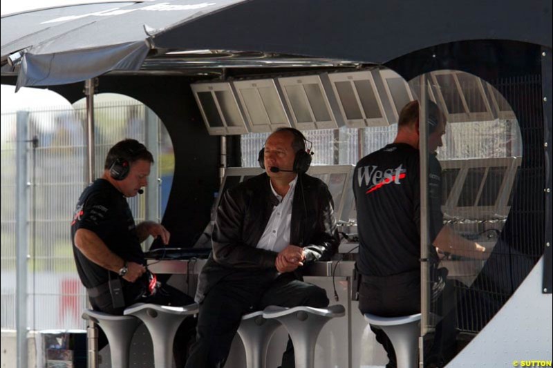 Ron Dennis, McLaren. Friday, Spanish Grand Prix at the Circuit de Catalunya. Barcelona, Spain. May 2nd 2003.