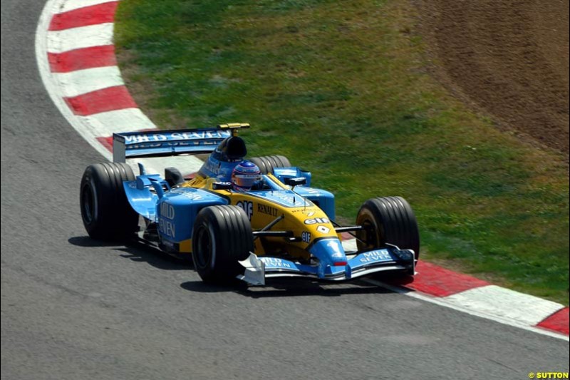 Jarno Trulli, Renault. Friday, Spanish Grand Prix at the Circuit de Catalunya. Barcelona, Spain. May 2nd 2003.