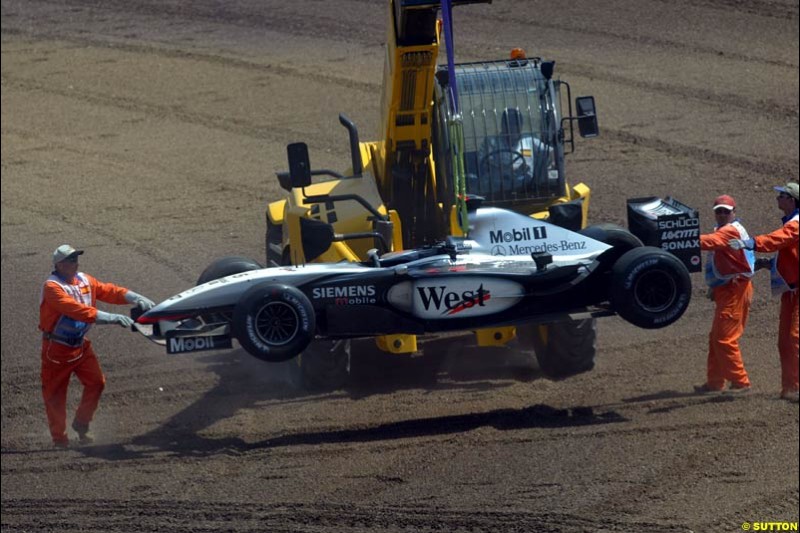 David Coulthard's McLaren carried away. Spanish Grand Prix. Circuit de Catalunya, Barcelona, Spain. May 4th 2003.