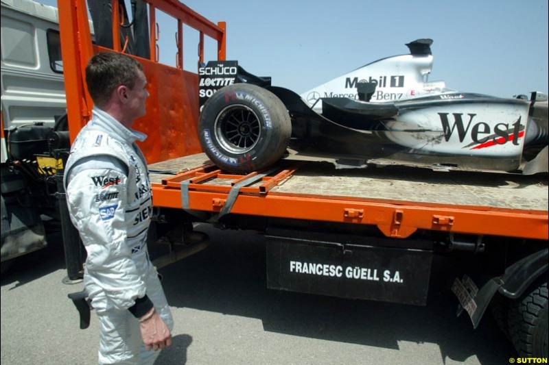 David Coulthard retires from the Spanish Grand Prix. Circuit de Catalunya, Barcelona, Spain. May 4th 2003.
