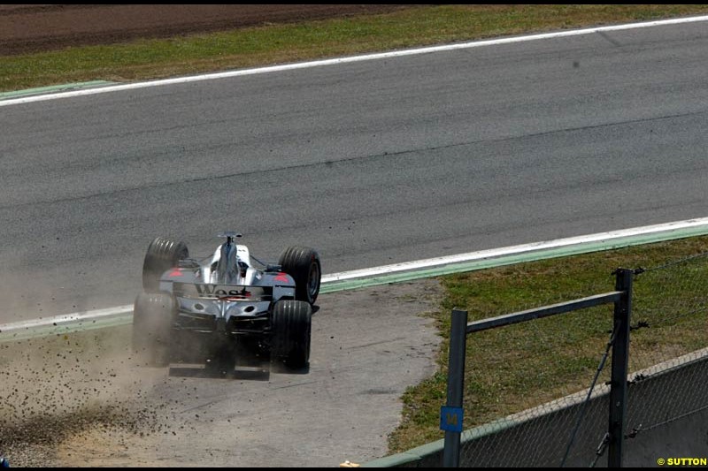 David Coulthard, McLaren, recovers from his spin. Spanish Grand Prix. Circuit de Catalunya, Barcelona, Spain. May 4th 2003.