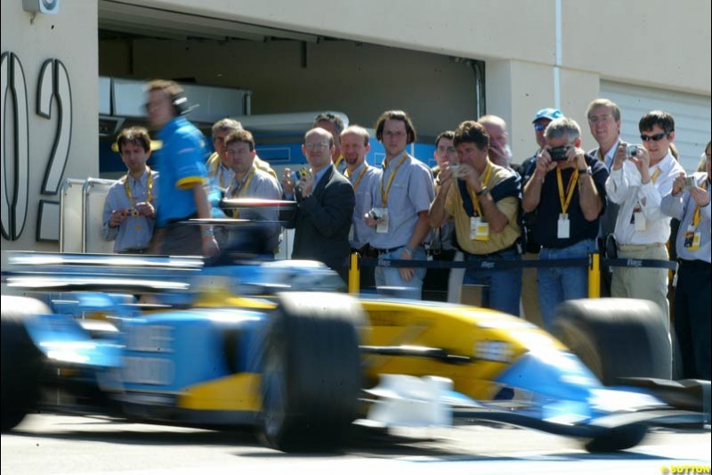 Allan McNish, Renault, during testing at the Paul Ricard circuit in Le Castellet, France. 22nd May, 2003.