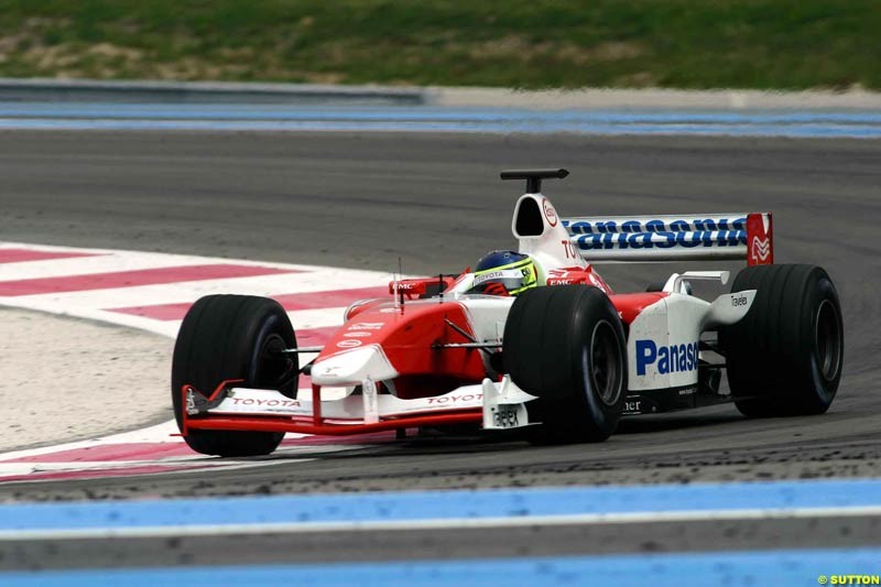 Cristiano da Matta, Toyota. Testing at Paul Ricard, France. May 7th 2003.