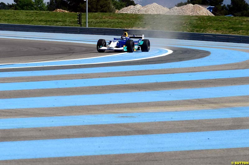 Heinz Harald Frentzen, Sauber. Testing at Paul Ricard, France. May 6th 2003.