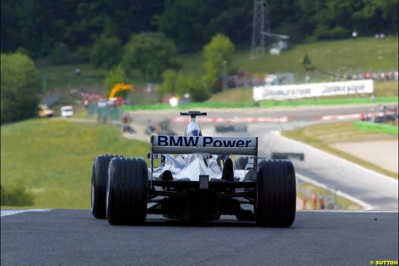 Williams during qualifying for the Austrian Grand Prix. A1-Ring, Spielberg, Austria. May 17th 2003.