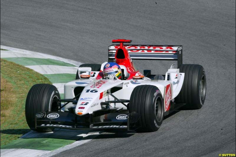 Jacques Villeneuve, BAR, during qualifying for the Austrian Grand Prix. A1-Ring, Spielberg, Austria. May 17th 2003.