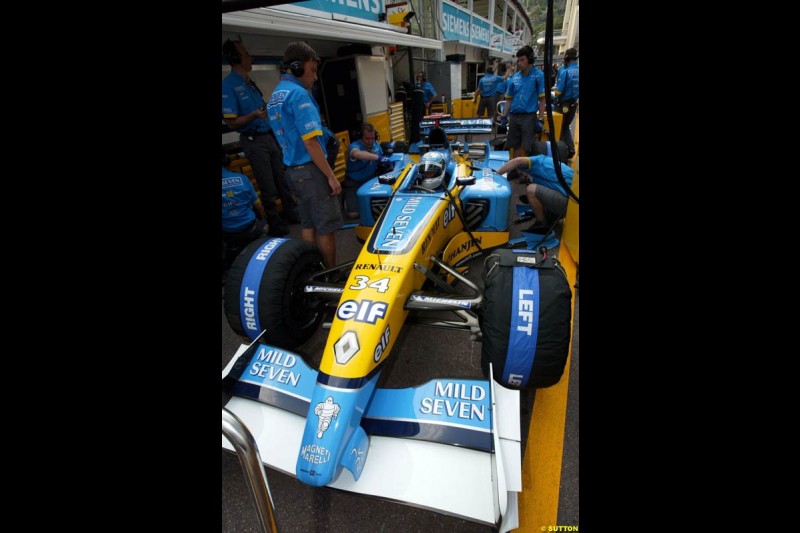 Renault. Thursday practice, Monaco Grand Prix. Monte Carlo, May 29th 2003.