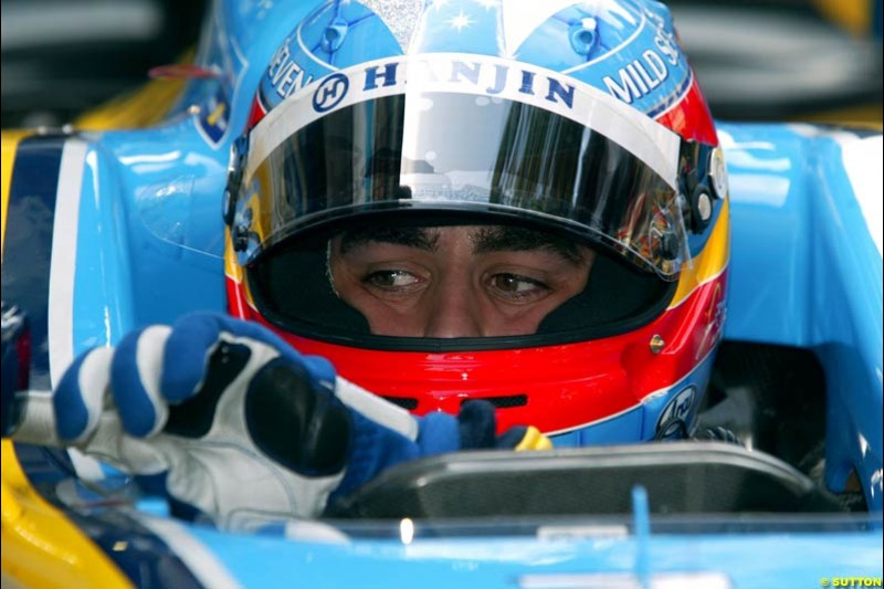 Fernando Alonso, Renault. Thursday practice, Monaco Grand Prix. Monte Carlo, May 29th 2003.