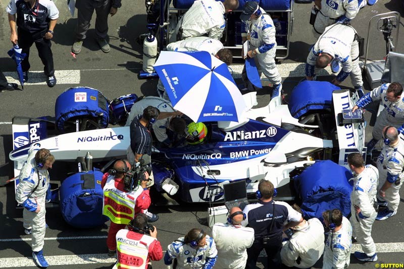 Williams prepare. Monaco Grand Prix, Sunday, June 1st 2003.