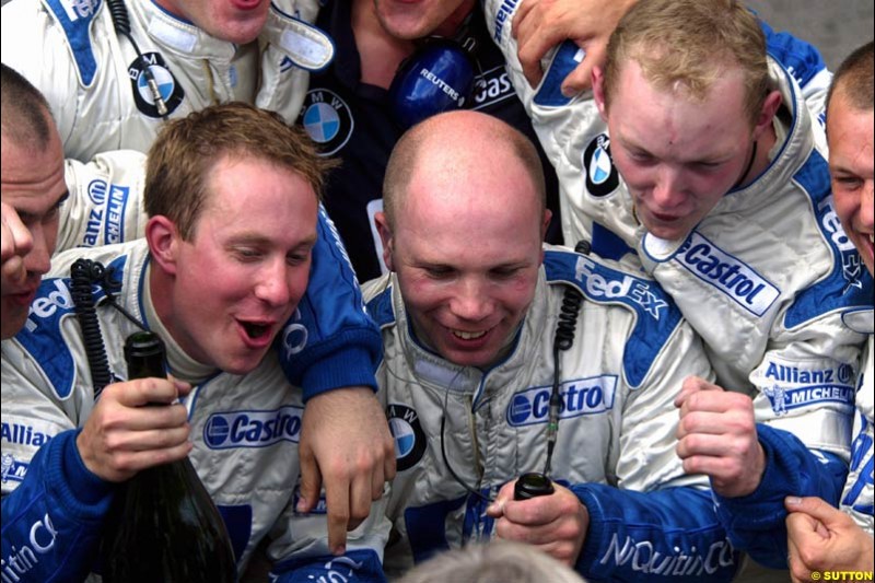 The Williams team celebrates. French Grand Prix at Magny Cours. Circuit de Nevers, France. Sunday, July 6th 2003.