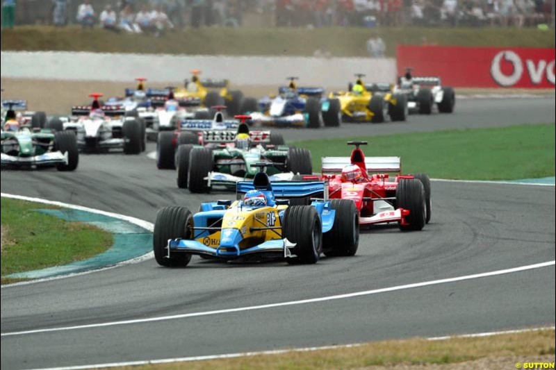 The first lap. French Grand Prix at Magny Cours. Circuit de Nevers, France. Sunday, July 6th 2003.