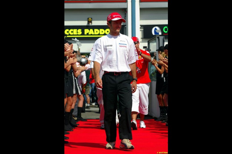 The drivers' parade for the French Grand Prix at Magny Cours, France. Sunday, July 6th 2003.