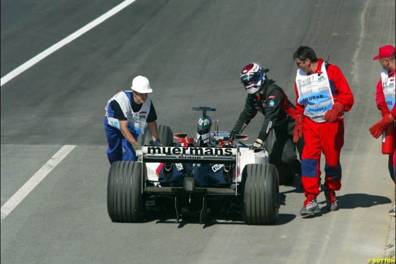 Hungarian Grand Prix Saturday. Hungaroring, Budapest. 23rd August, 2003.