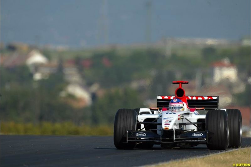 Hungarian Grand Prix Saturday. Hungaroring, Budapest. 23rd August, 2003.