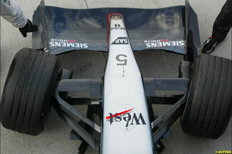 McLaren. Winter F1 Testing, November 26th 2003, Barcelona, Spain.