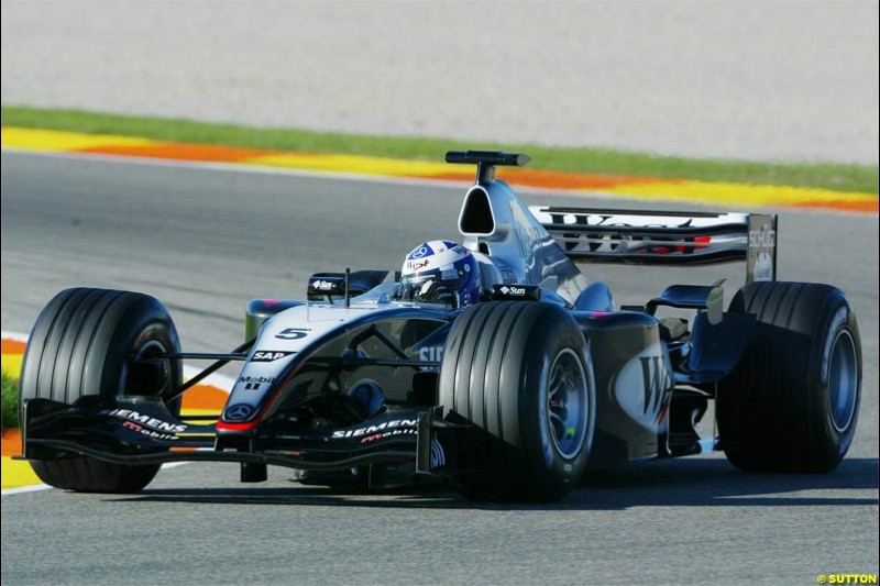 McLaren. Winter F1 Testing, November 26th 2003, Barcelona, Spain.
