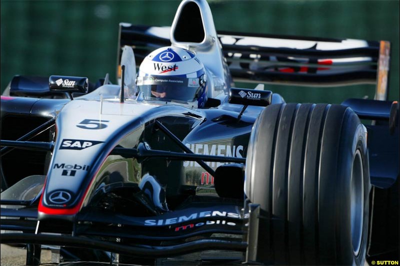 David Coulthard, McLaren. Winter F1 Testing, November 26th 2003, Barcelona, Spain.
