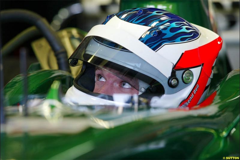 Townsend Bell, Jaguar. Winter F1 Testing, November 25th 2003, Valencia, Spain.