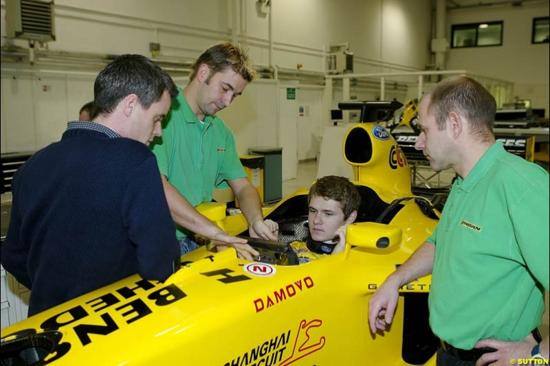 Jaroslav Janis Formula One seat fitting, Jordan Factory HQ, Silverstone, England. 20 November 2003.